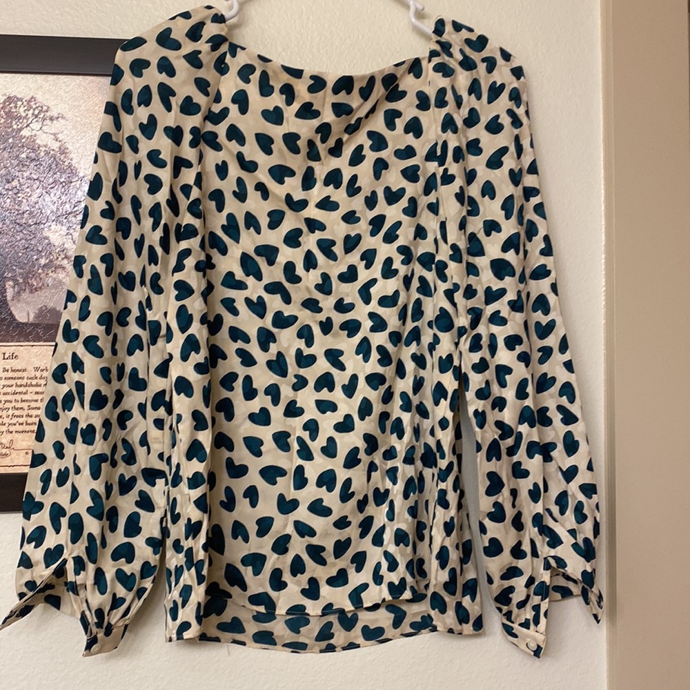Green and cream Ann Taylor blouse! - Picture 6 of 6